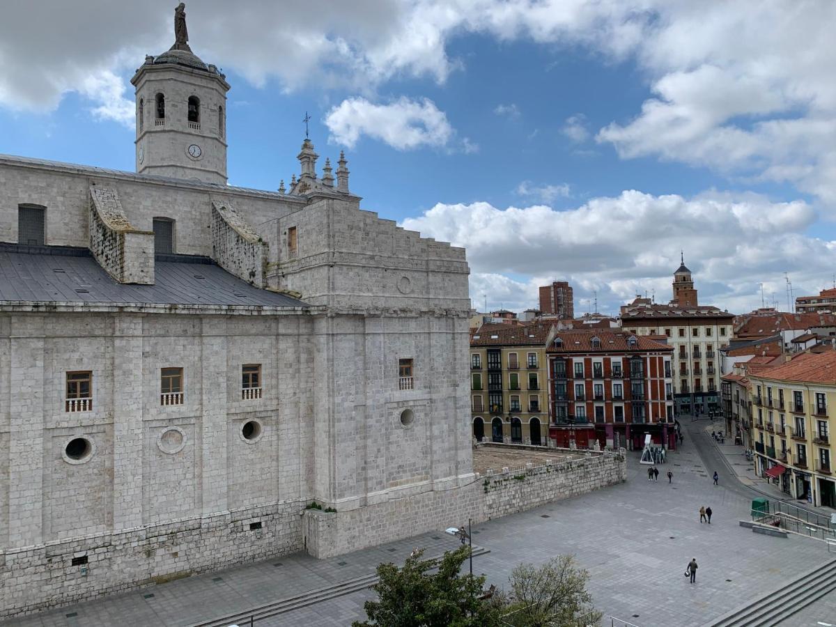 Sg Apartamentos La Casa De La Catedral Vut47-240 Valladolid Exteriör bild